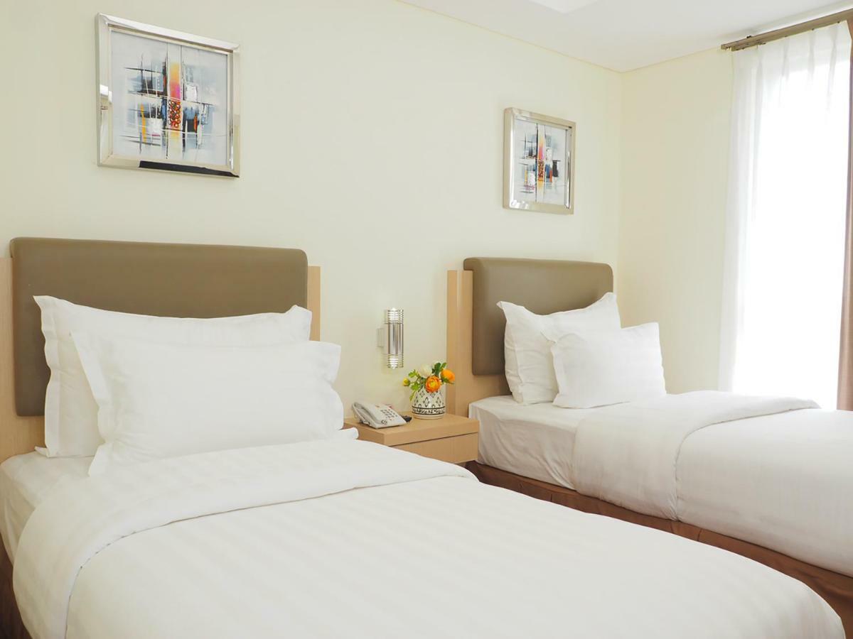 D'Primahotel Airport Jakarta 2 ทังเกอรัง ภายนอก รูปภาพ