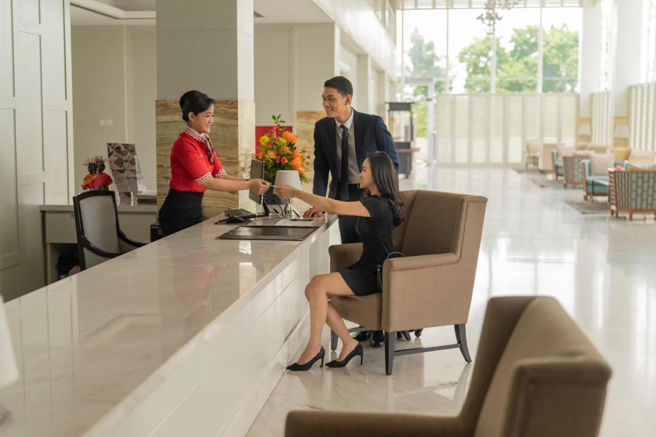 D'Primahotel Airport Jakarta 2 ทังเกอรัง ภายนอก รูปภาพ